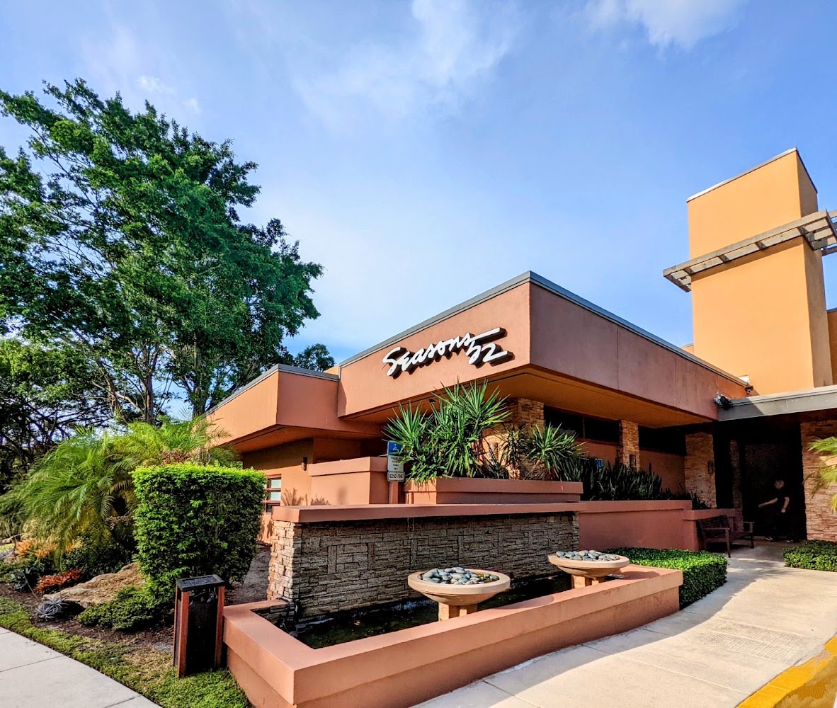 Seasons 52 in Boca Raton, Florida
